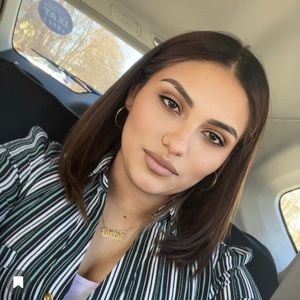 Meet your Posher, Sonia